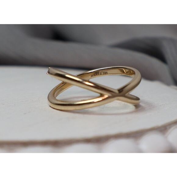 James Avery 14k Yellow Gold Diamond Pave Crossed Ring 5.2G / Sz 9 - Picture 5 of 6